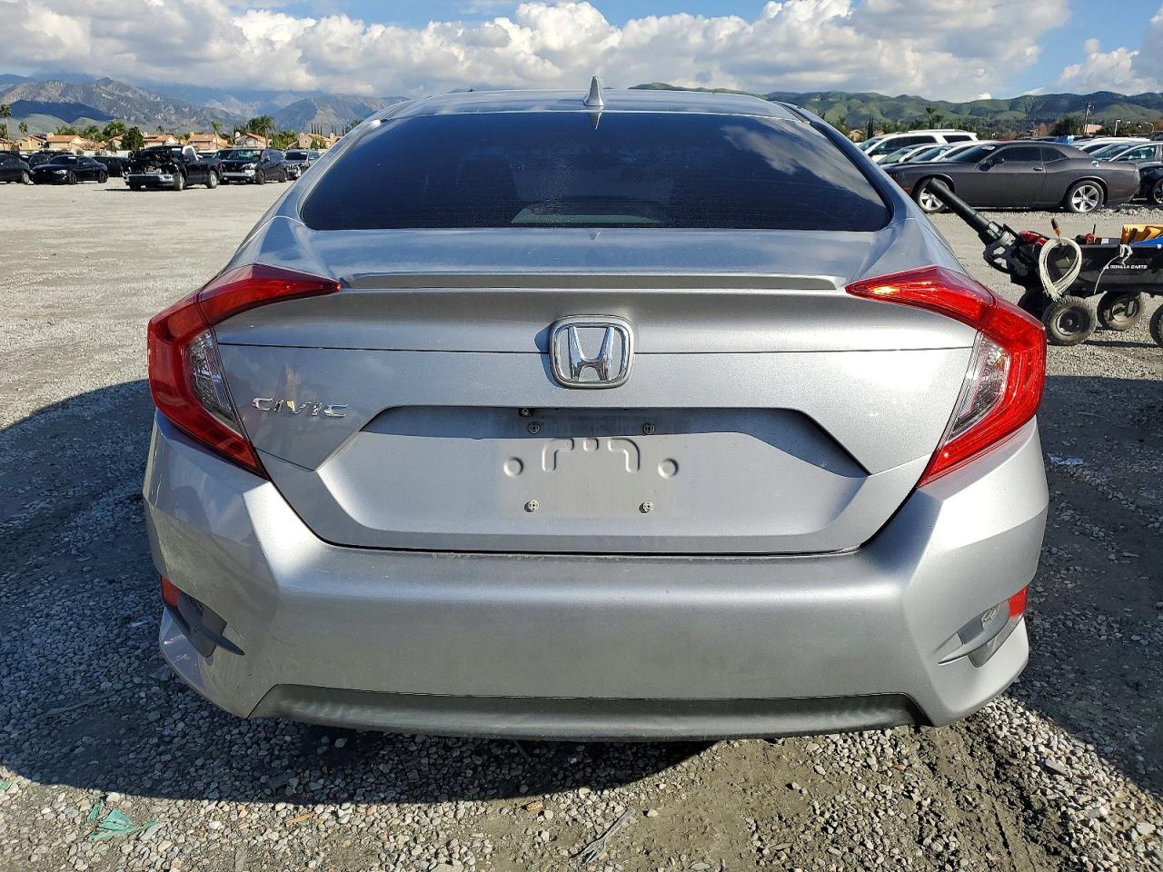 2017 HONDA CIVIC