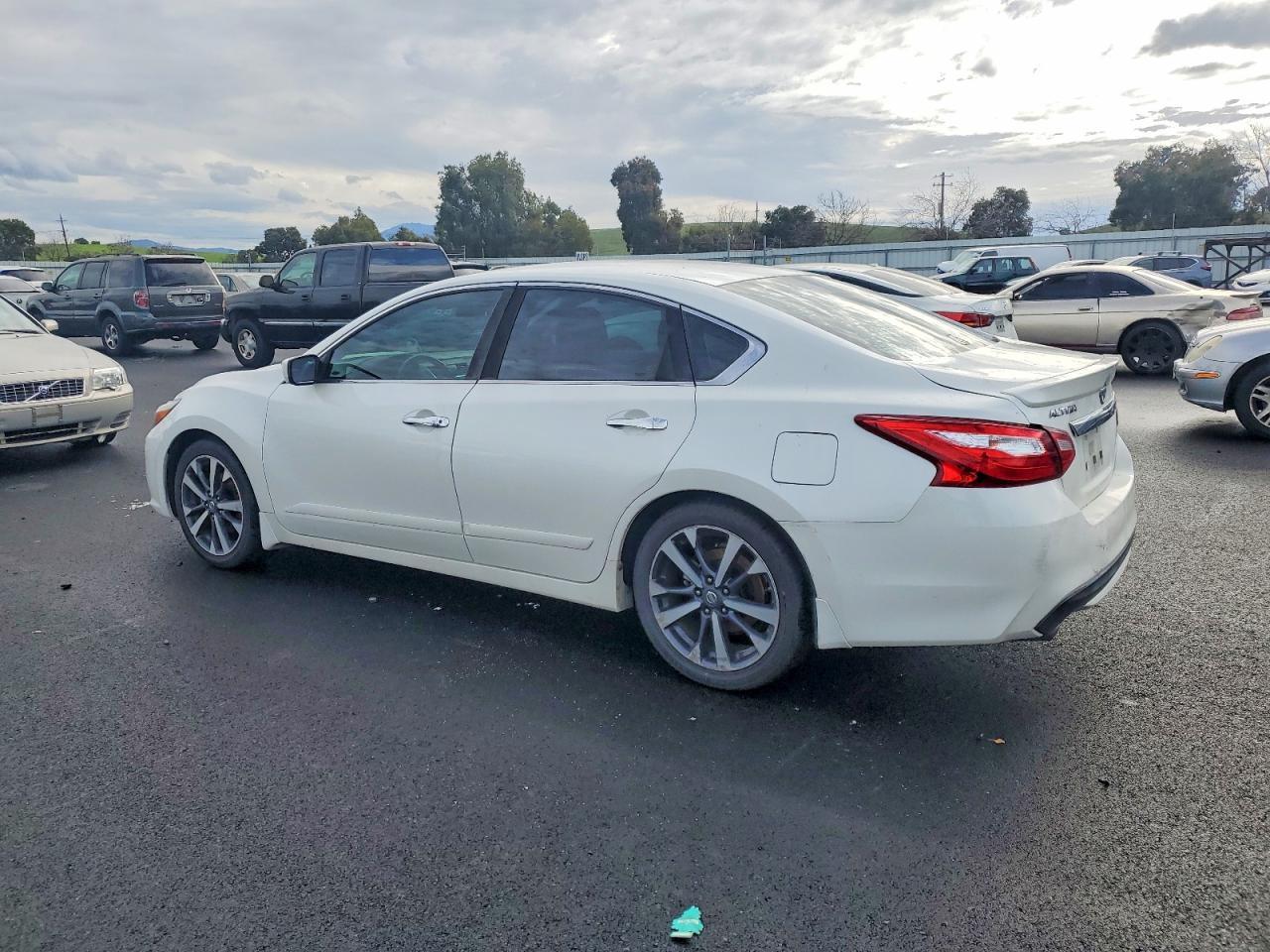 2016 NISSAN ALTIMA