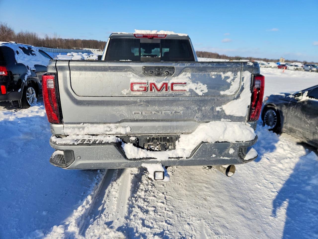2025 GMC Sierra