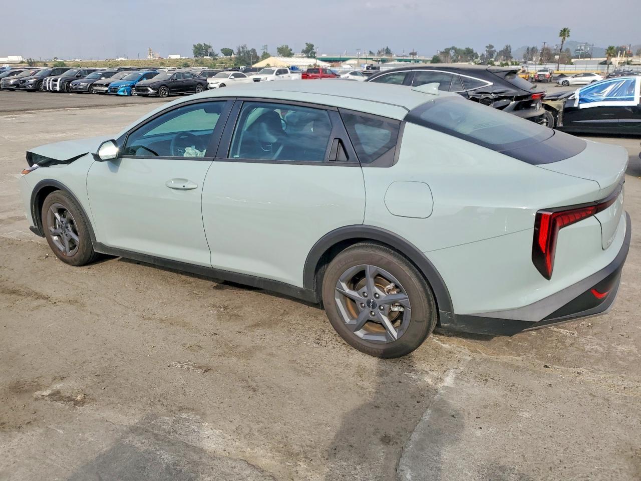 2025 KIA K4