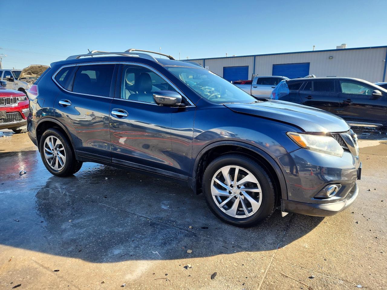 2014 NISSAN ROGUE