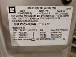 2004 CHEVROLET Tahoe