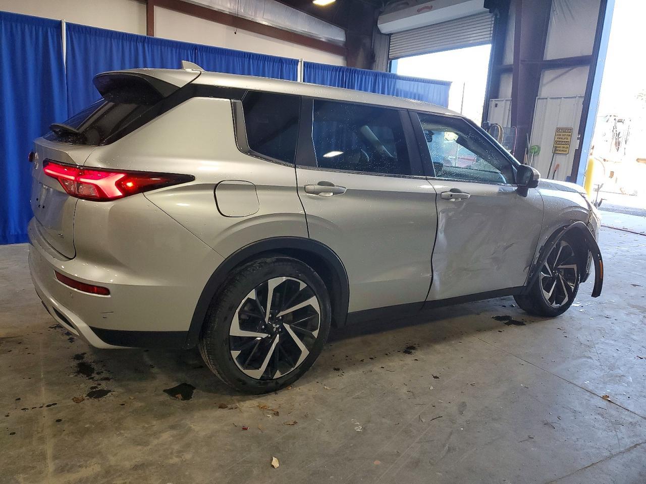 2024 MITSUBISHI outlander