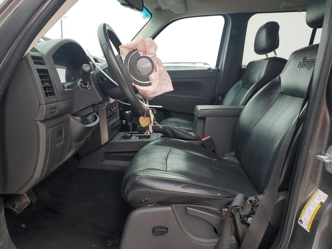 2012 JEEP Liberty