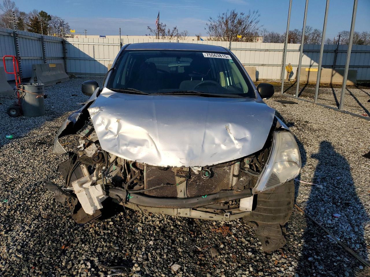 2007 NISSAN VERSA