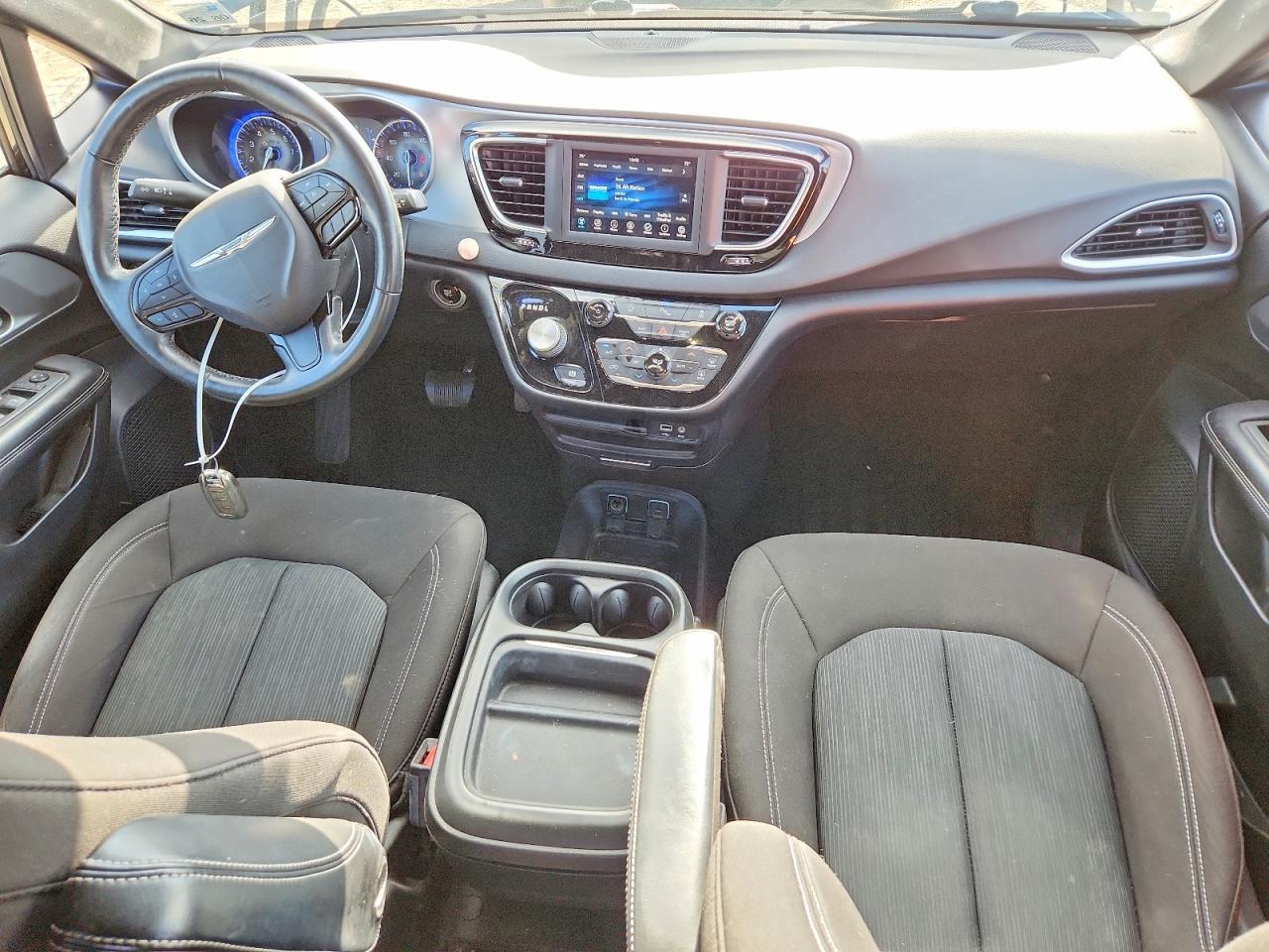 2020 CHRYSLER Pacifica