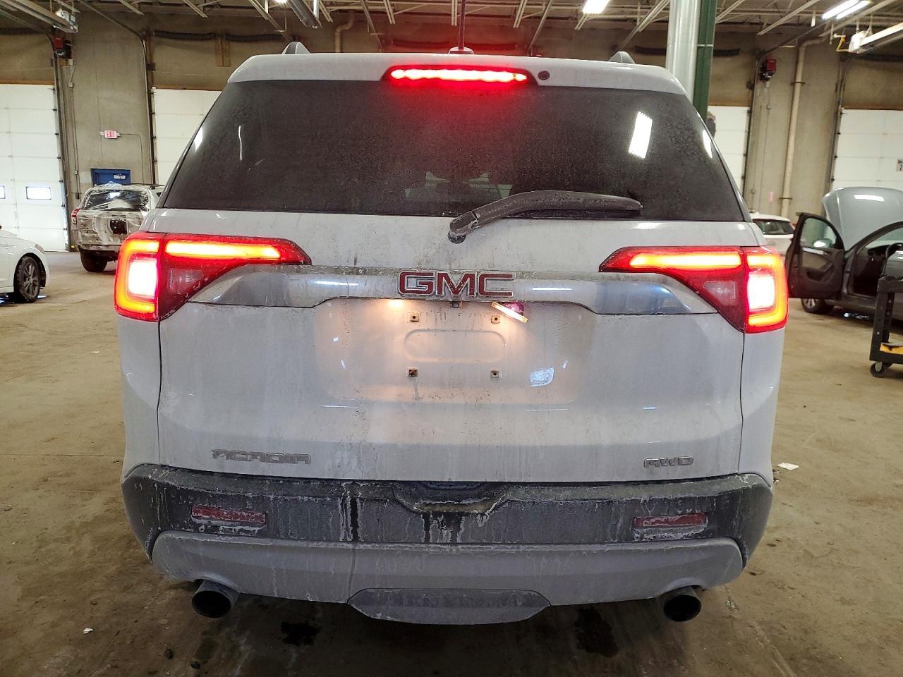 2017 GMC ACADIA