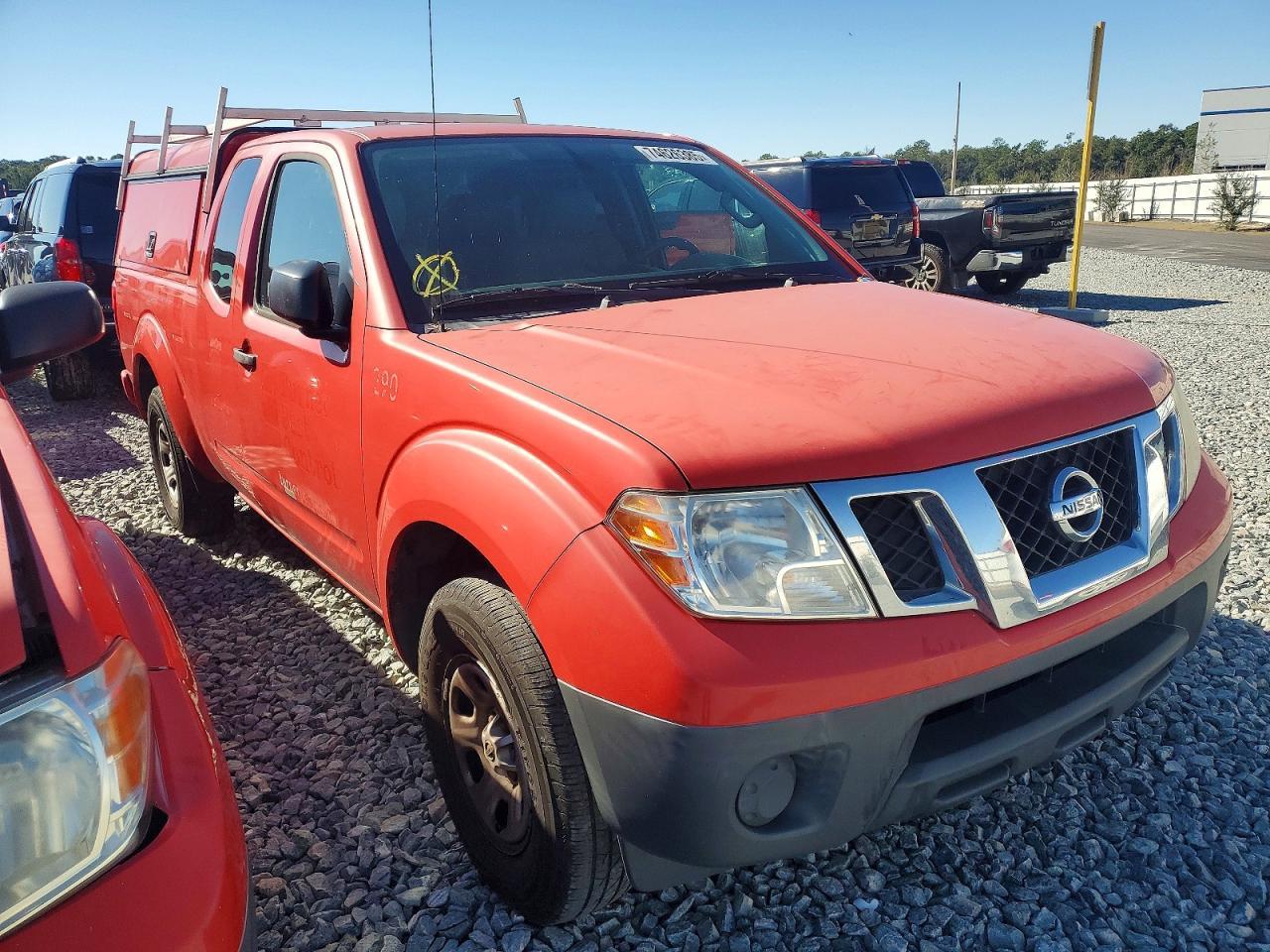 2017 NISSAN Frontier