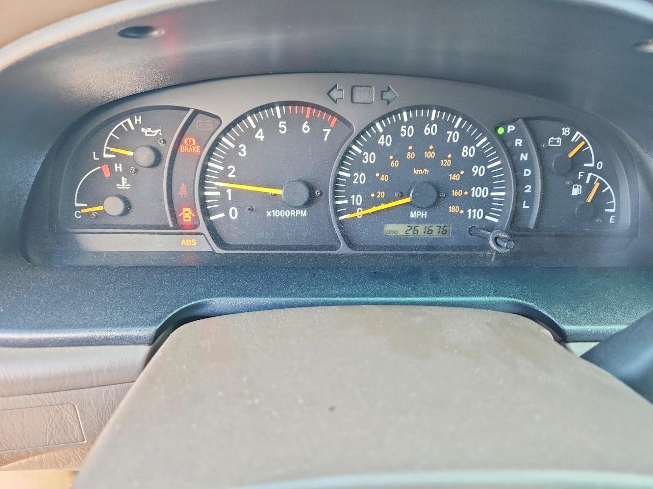 2001 TOYOTA TUNDRA