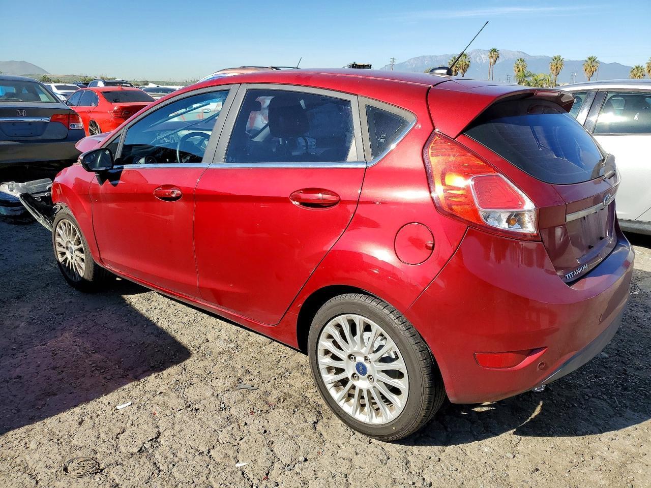 2016 FORD Fiesta