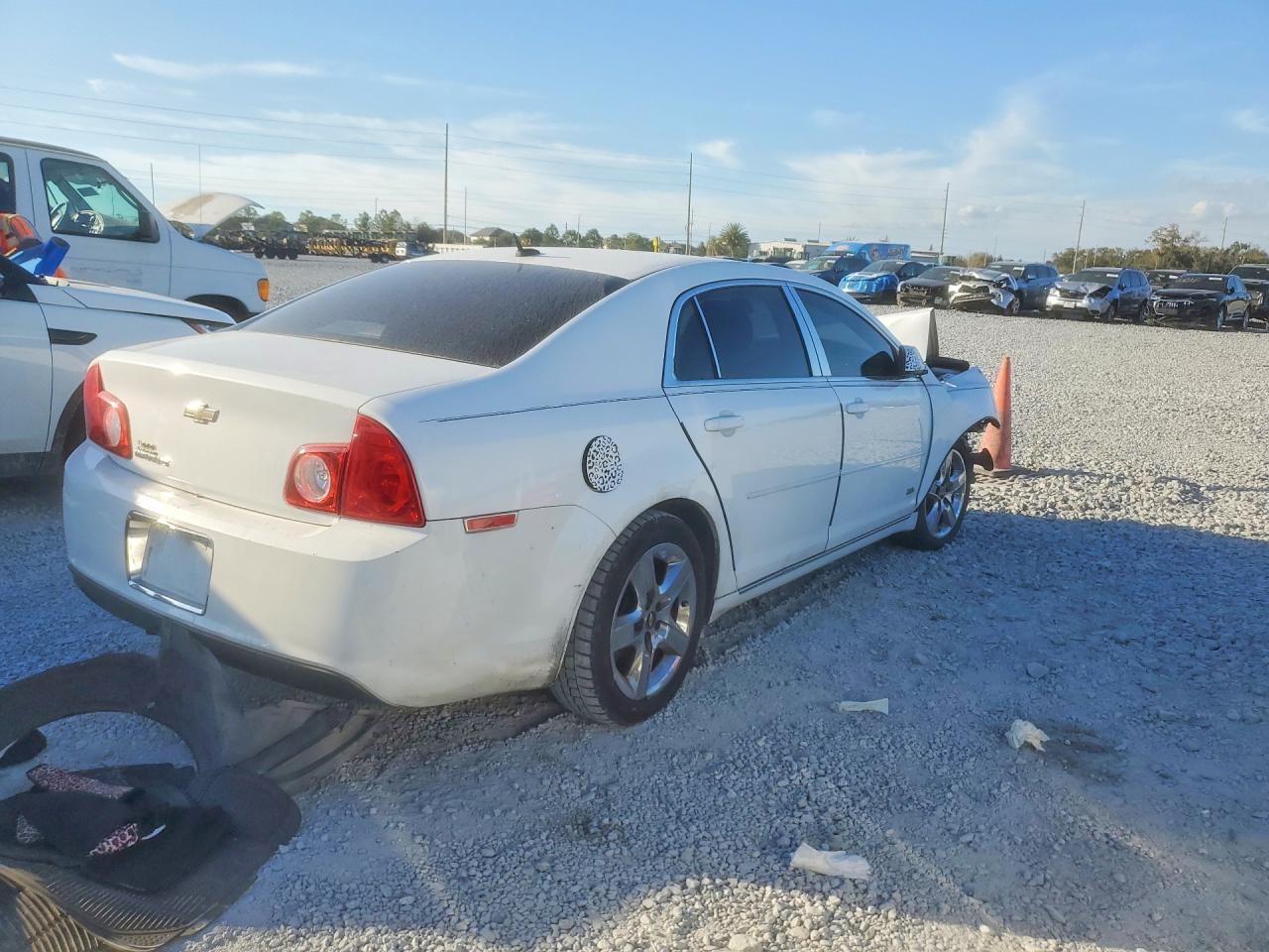 2011 CHEVROLET MALIBU
