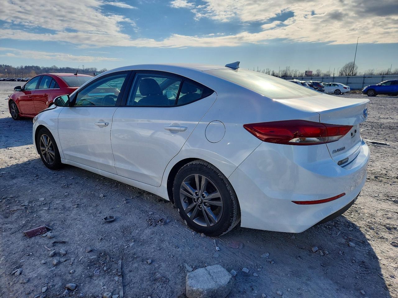 2017 HYUNDAI ELANTRA