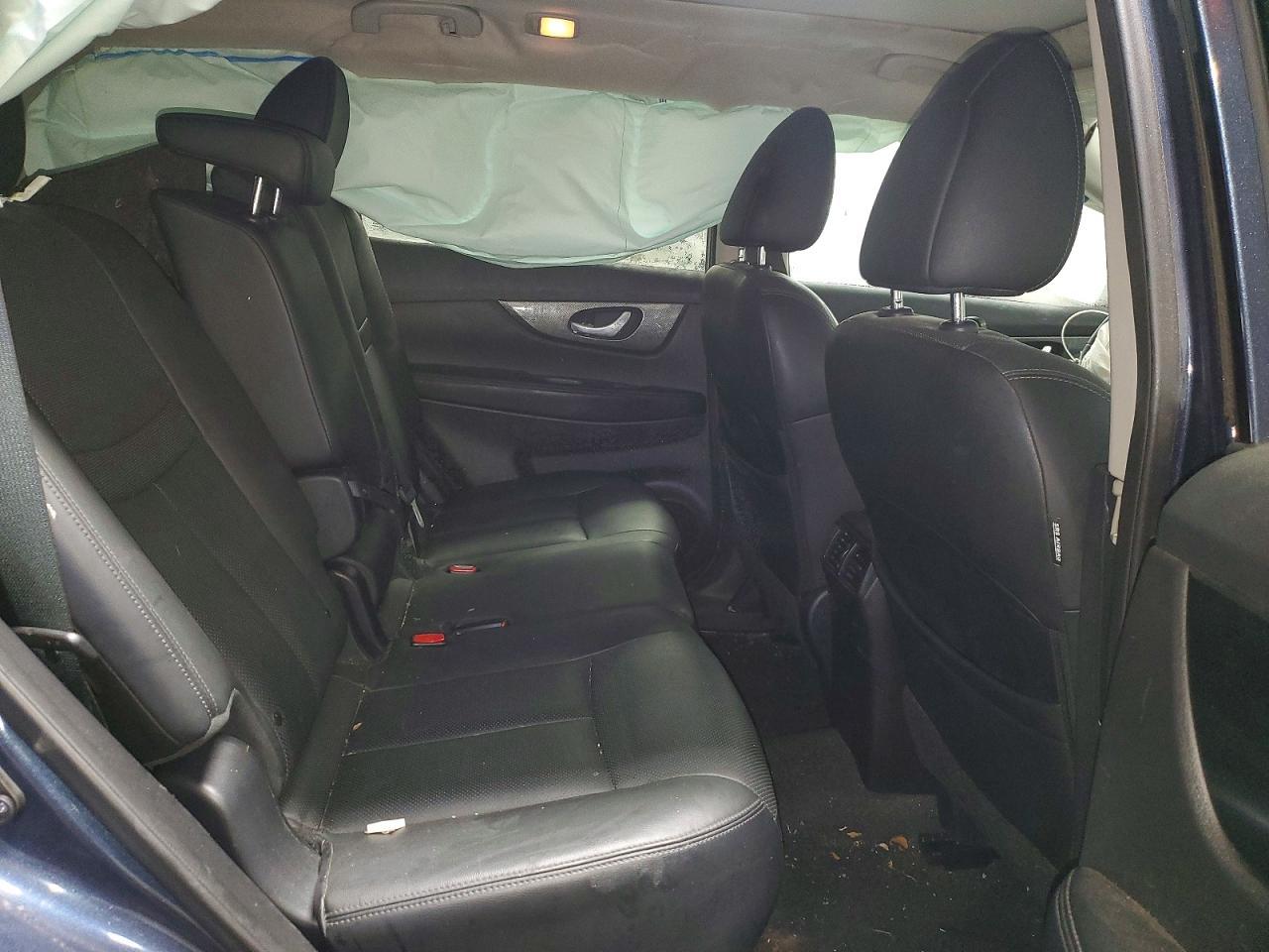 2014 NISSAN ROGUE