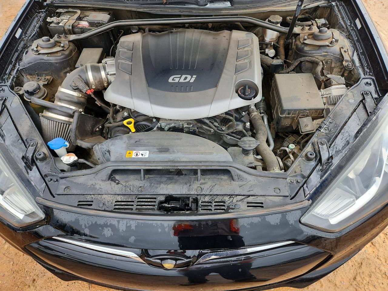 2015 HYUNDAI GENESIS