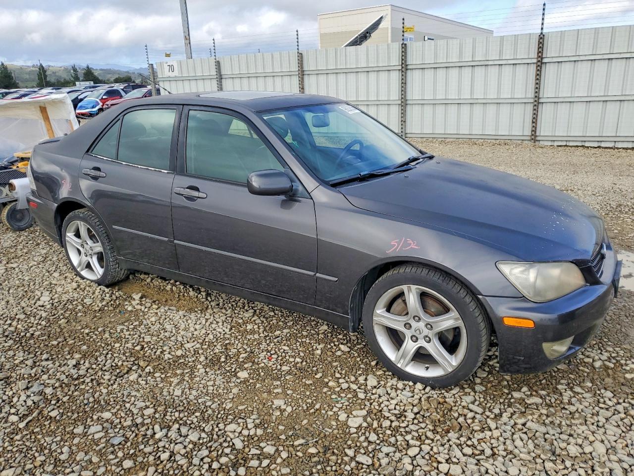 2005 LEXUS IS 300
