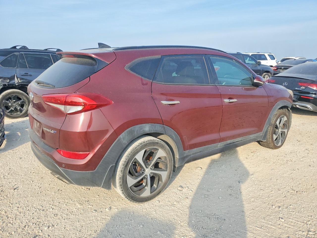 2016 HYUNDAI TUCSON