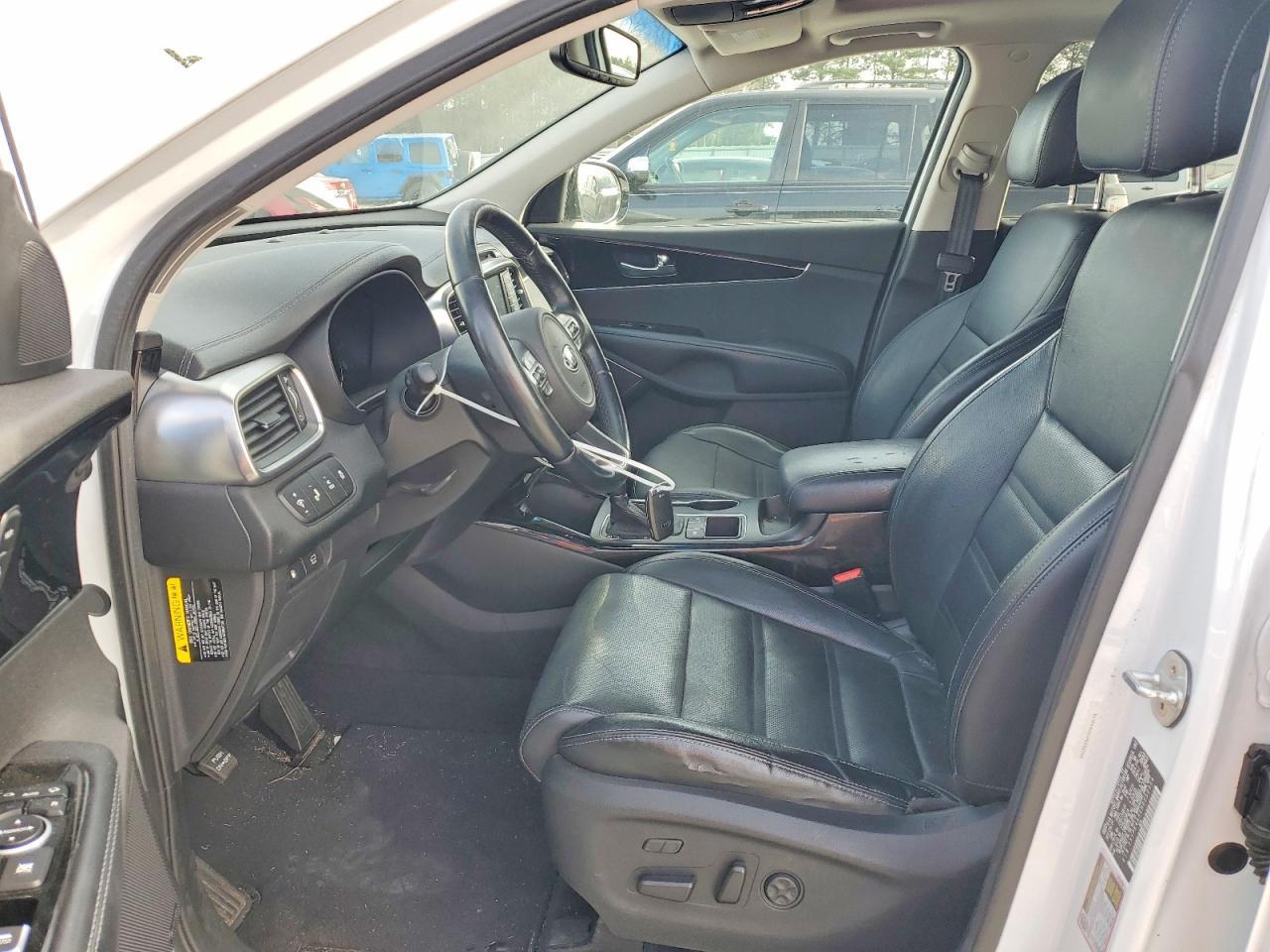 2017 KIA SORENTO
