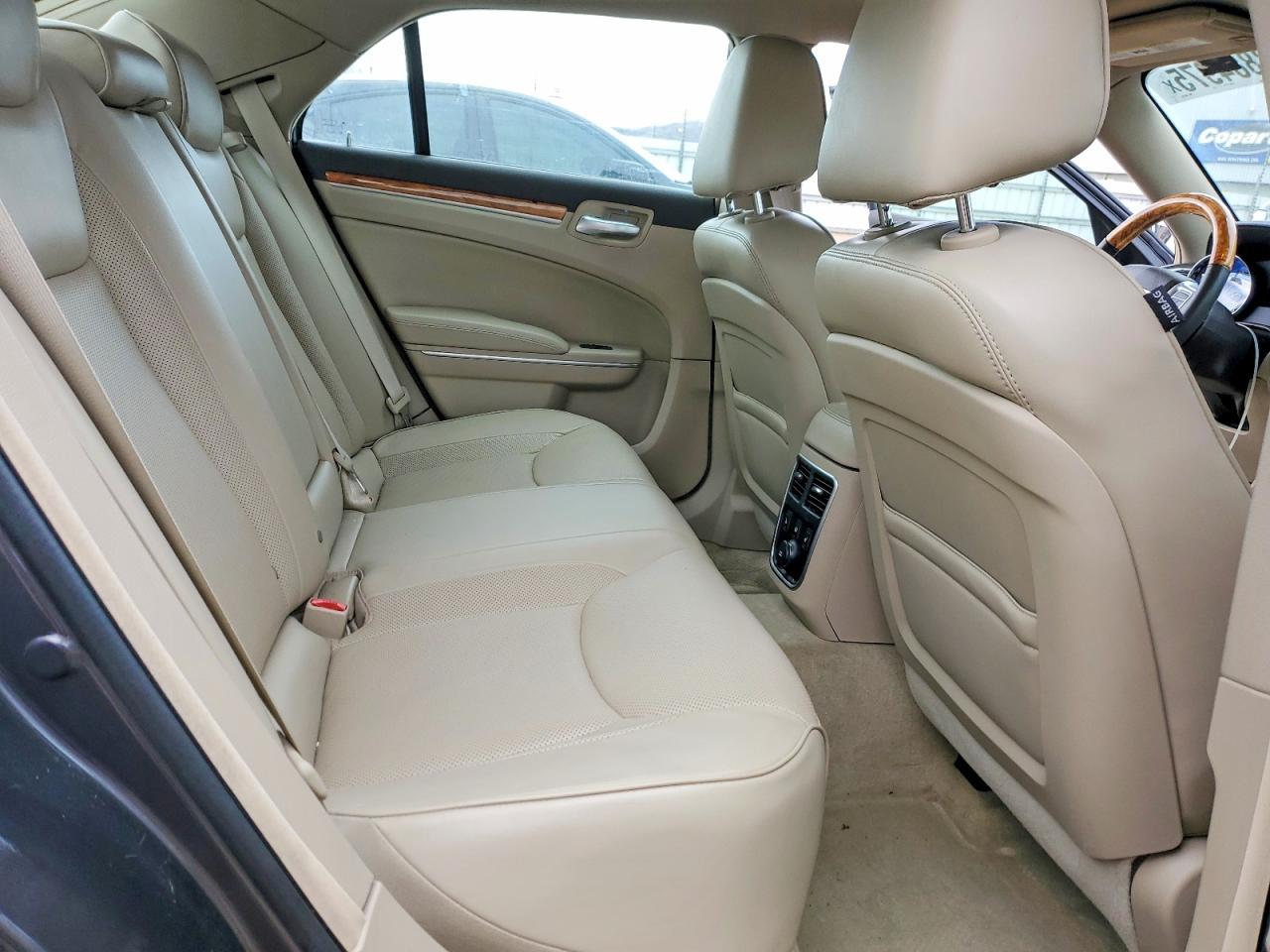 2013 CHRYSLER 300