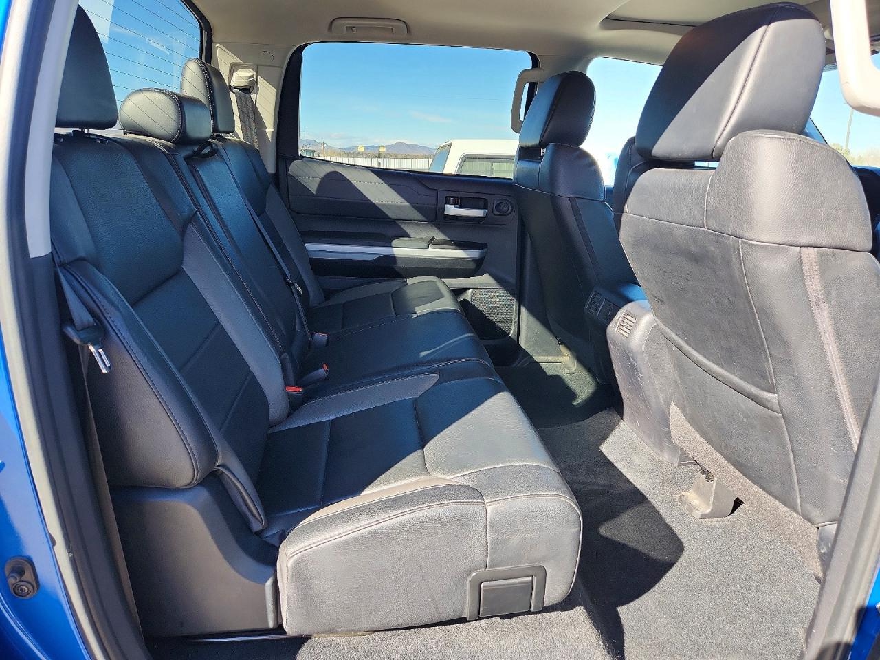 2018 TOYOTA TUNDRA
