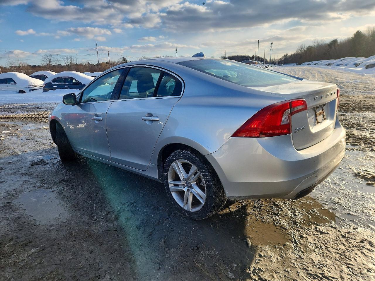 2014 VOLVO S60