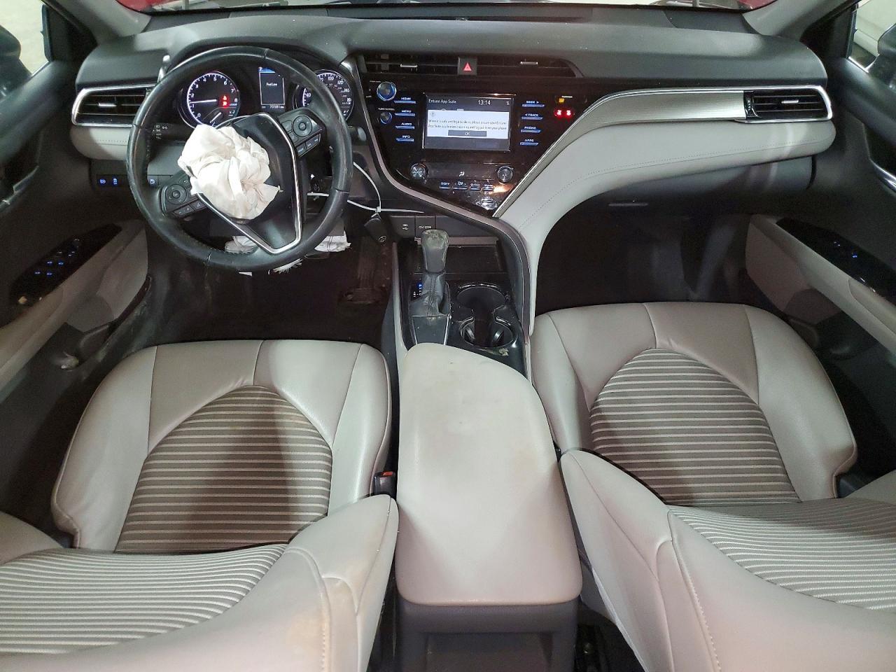 2018 TOYOTA CAMRY