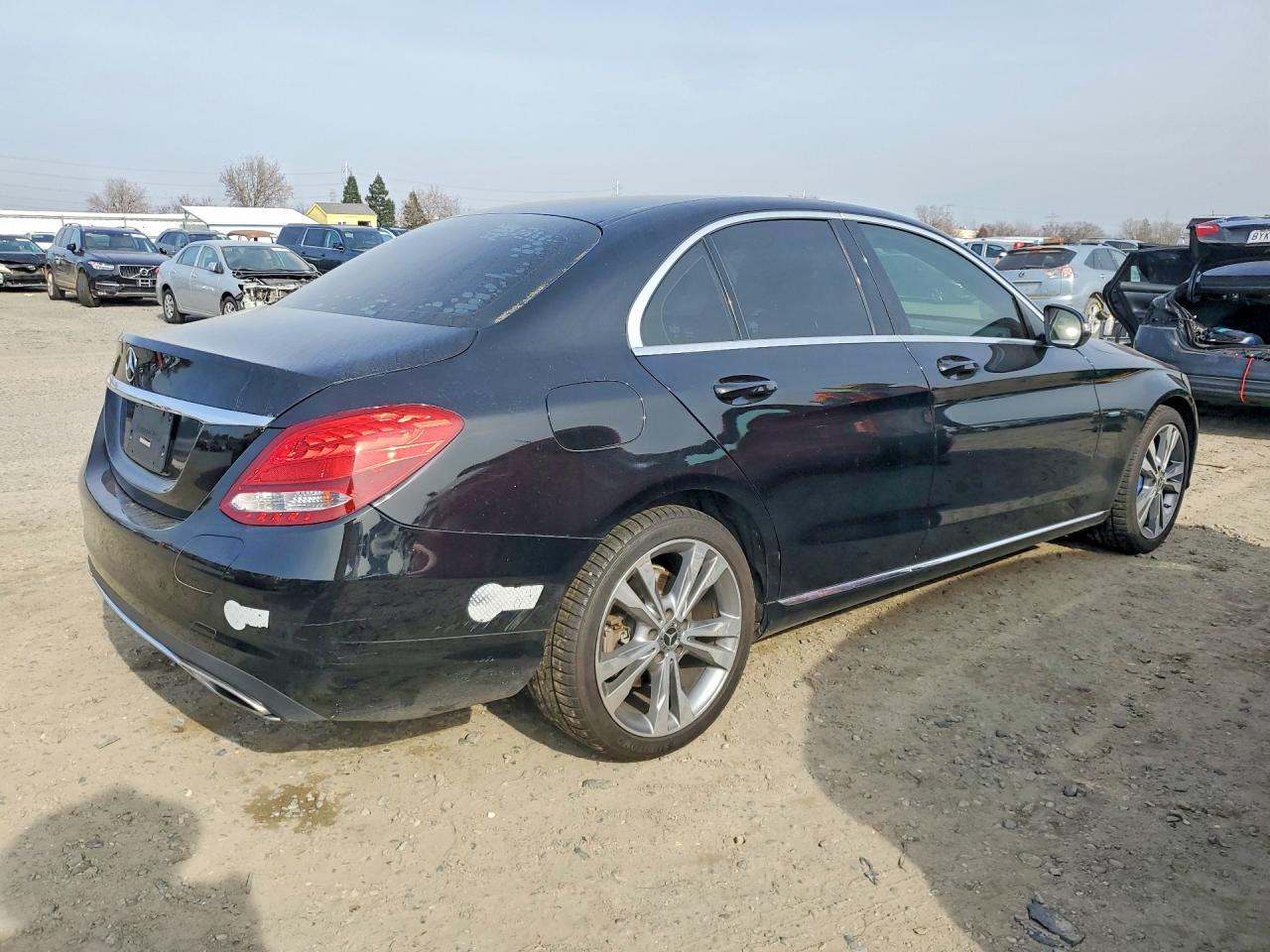 2017 MERCEDES-BENZ C-CLASS