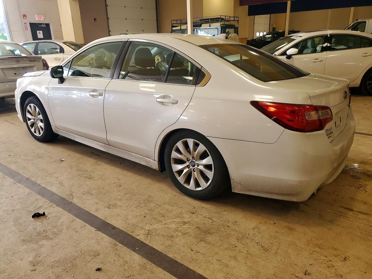 2017 SUBARU Legacy
