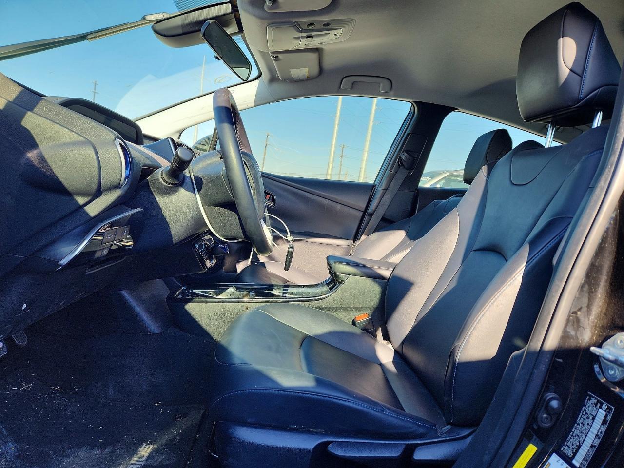 2016 TOYOTA PRIUS