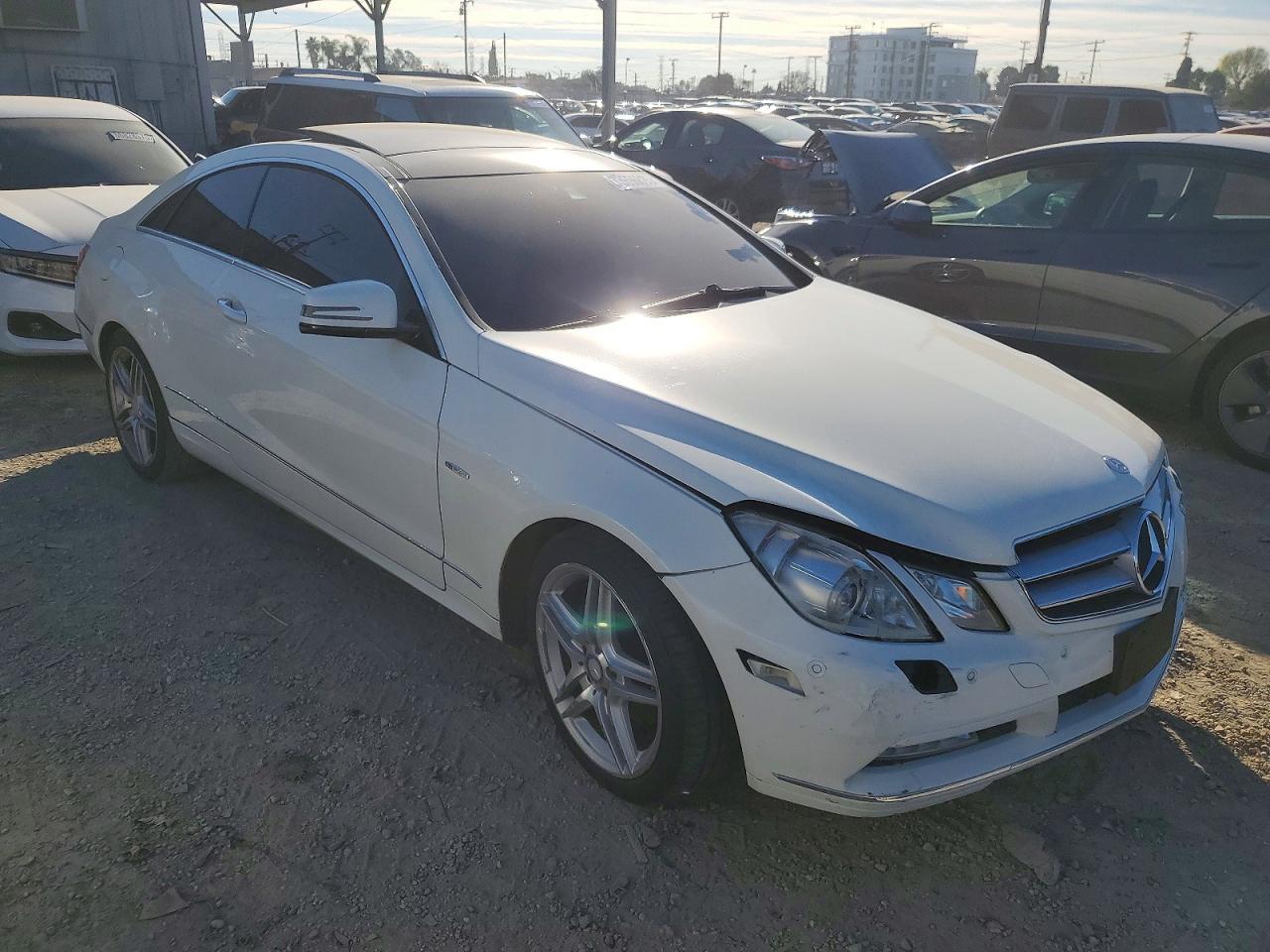 2012 MERCEDES-BENZ E-Class