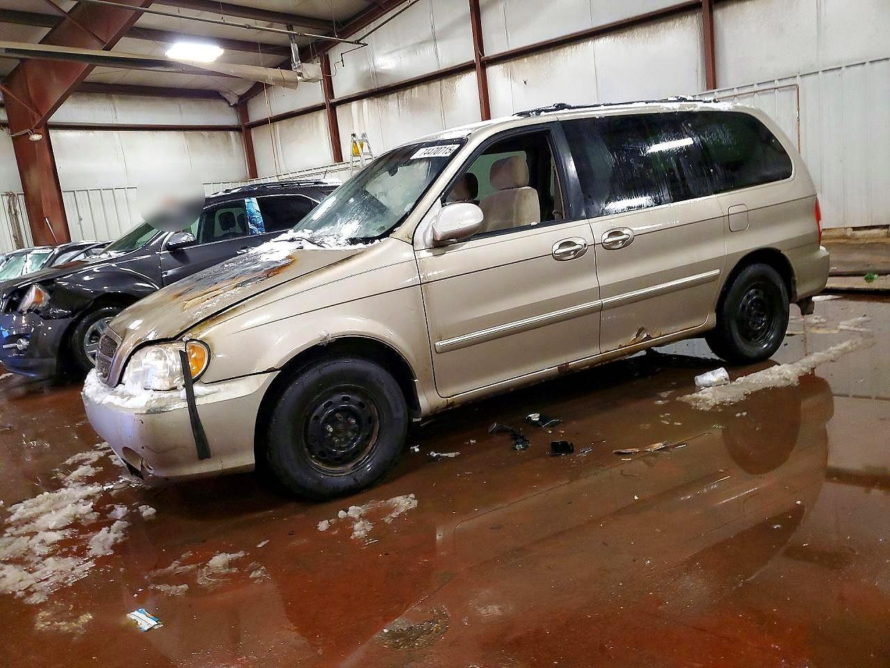 2005 KIA SEDONA