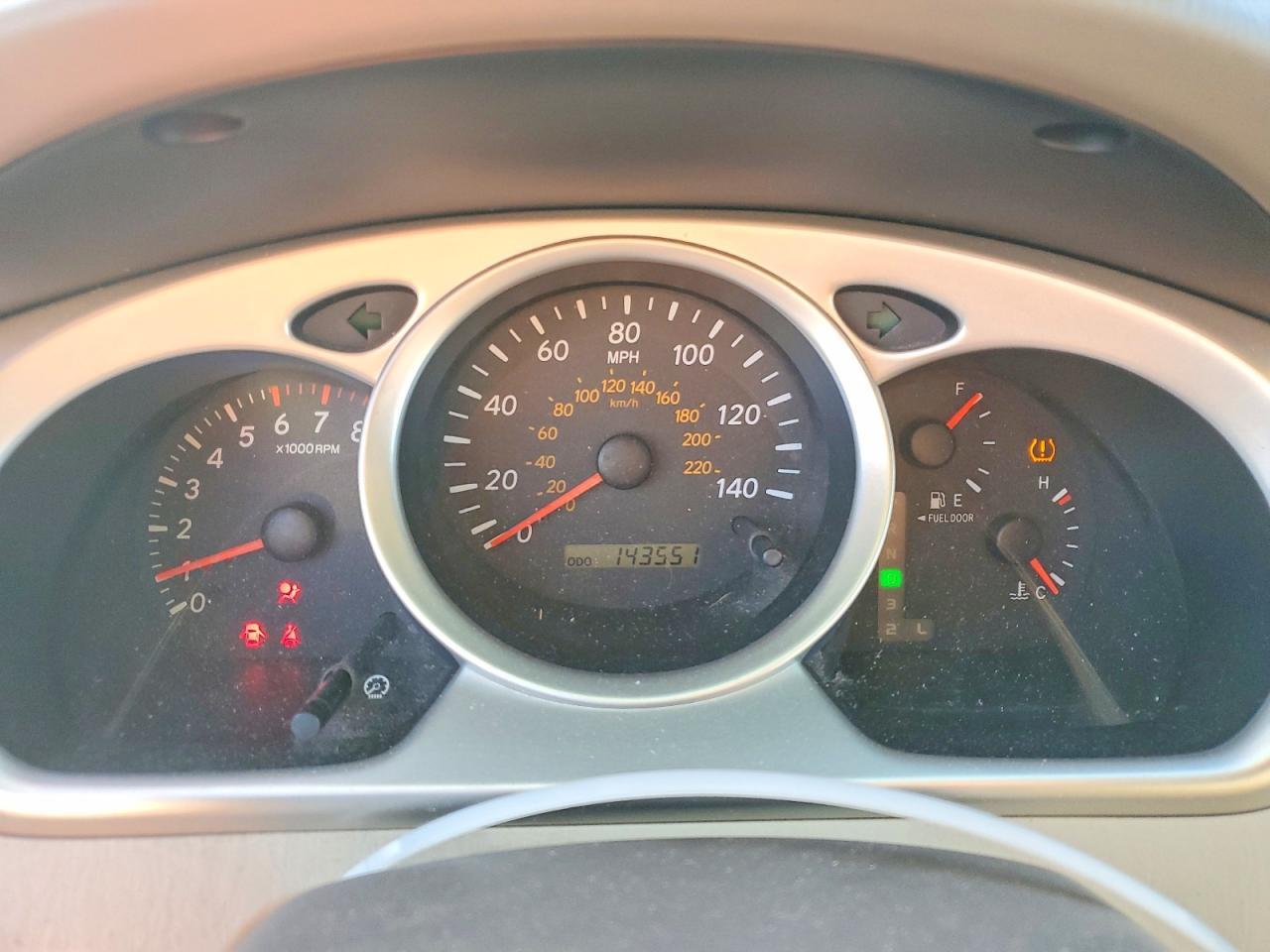 2005 TOYOTA HIGHLANDER