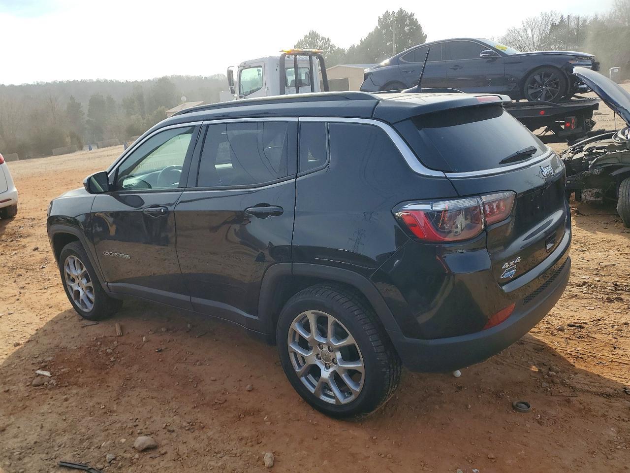 2022 JEEP Compass