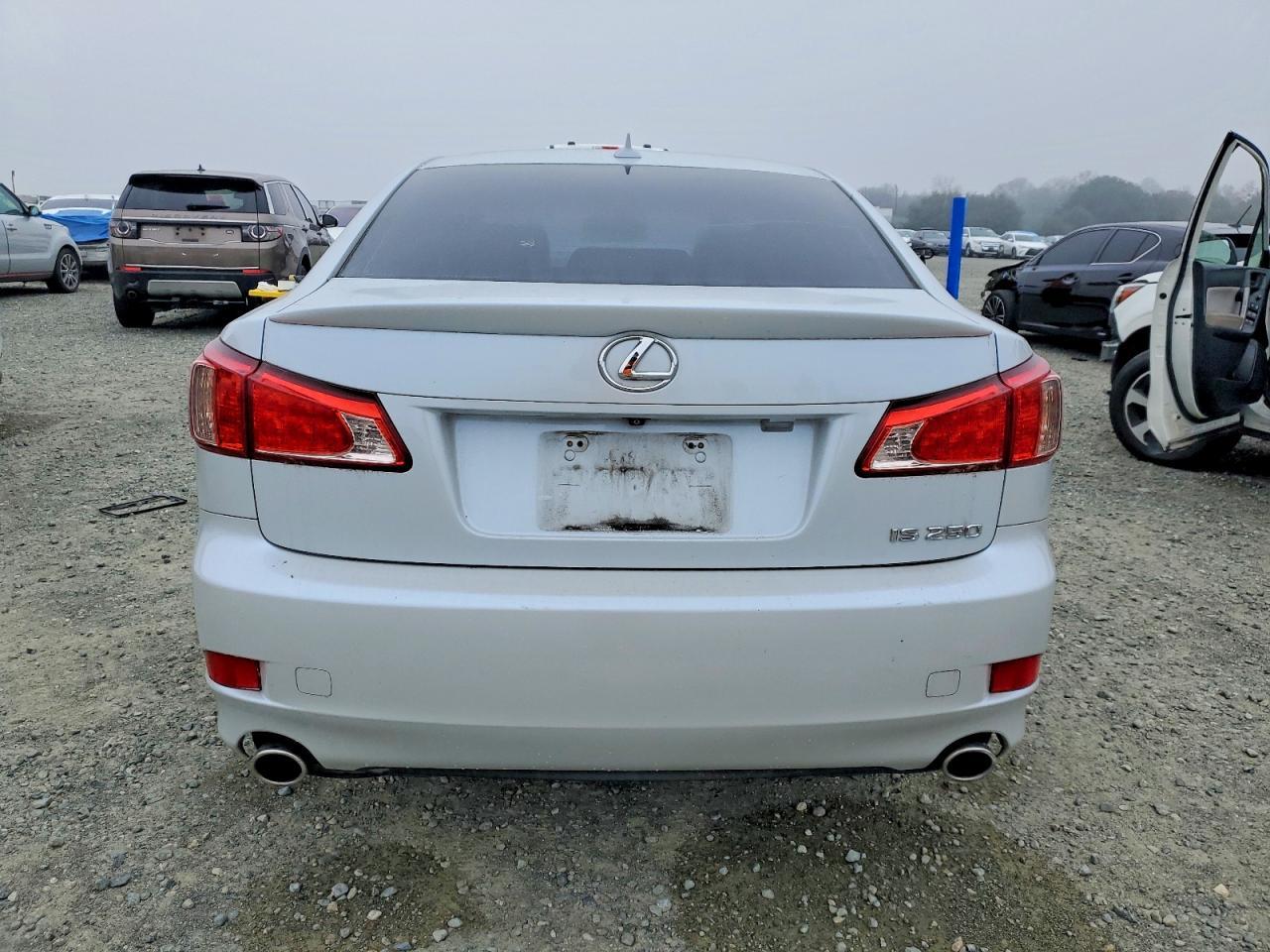 2011 LEXUS IS 250