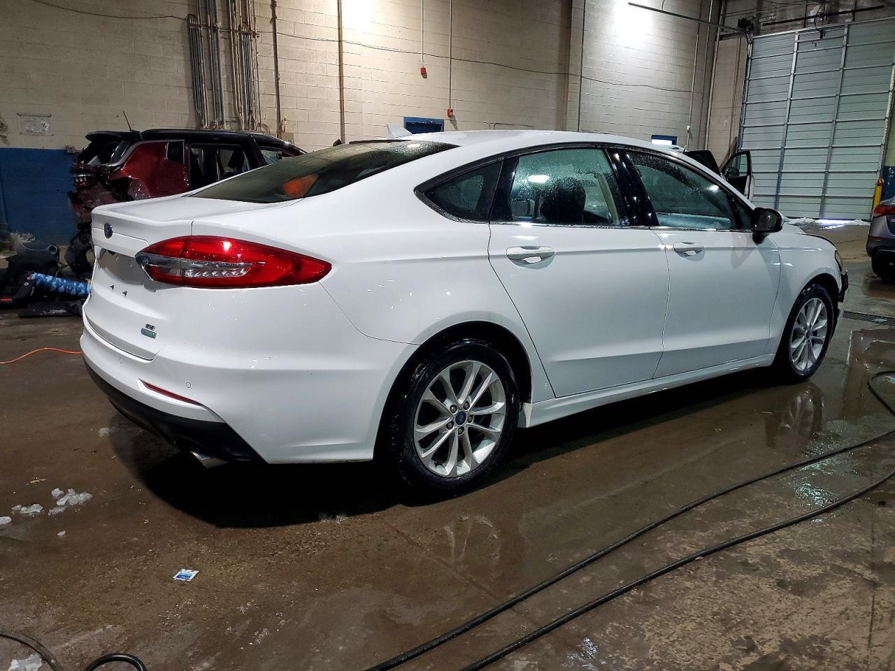2020 FORD FUSION