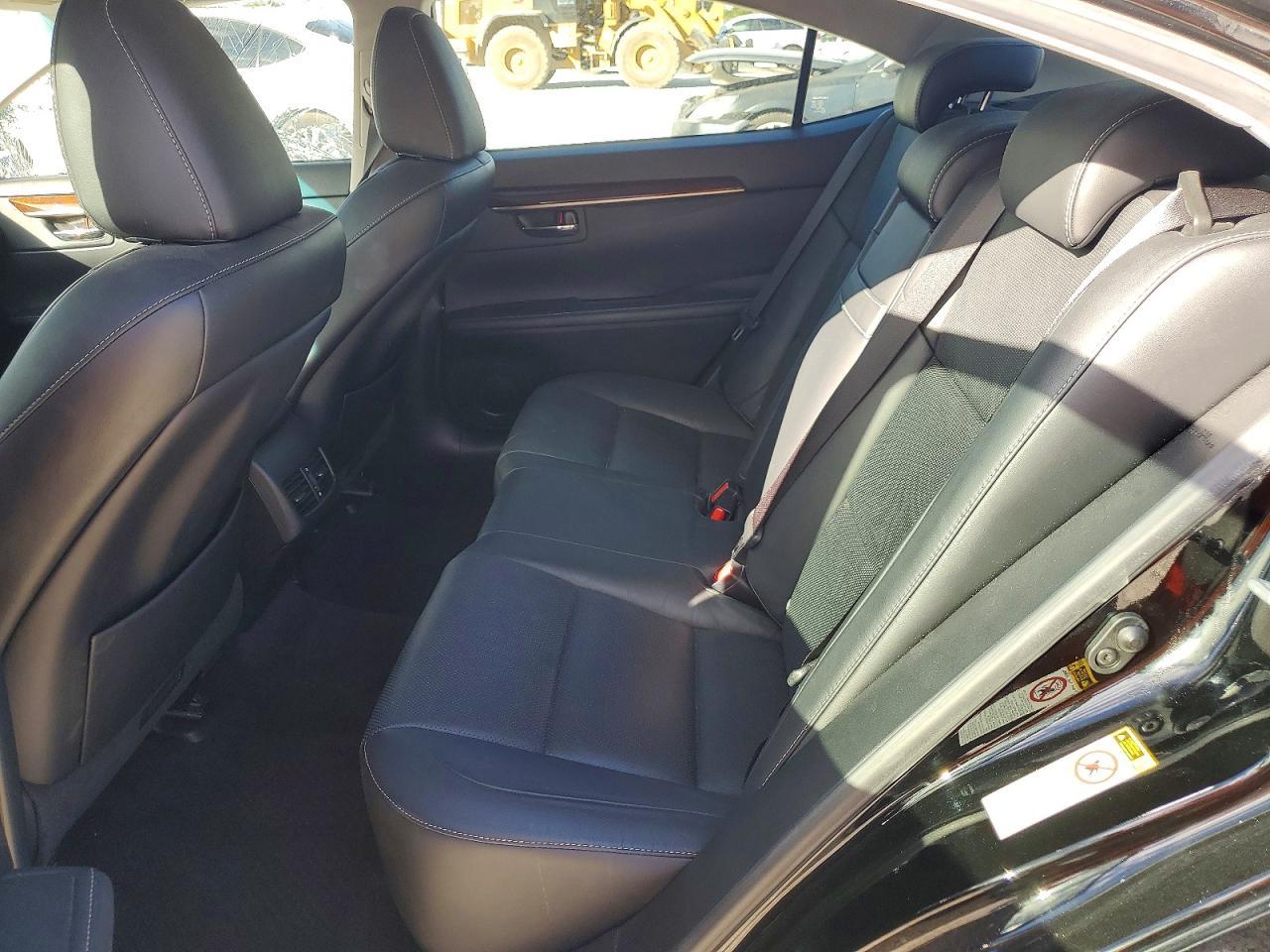 2013 LEXUS ES 350