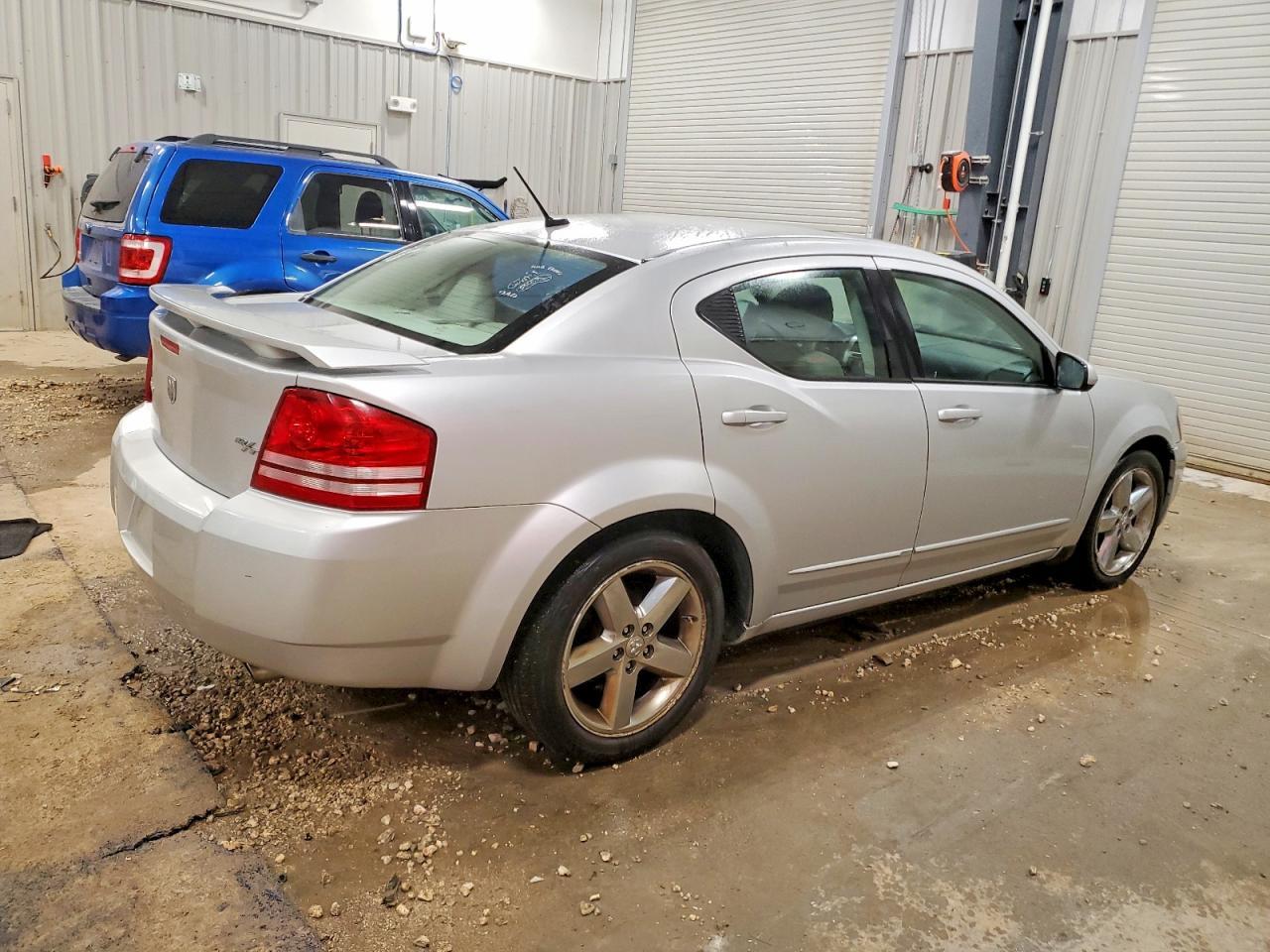 2008 DODGE Avenger