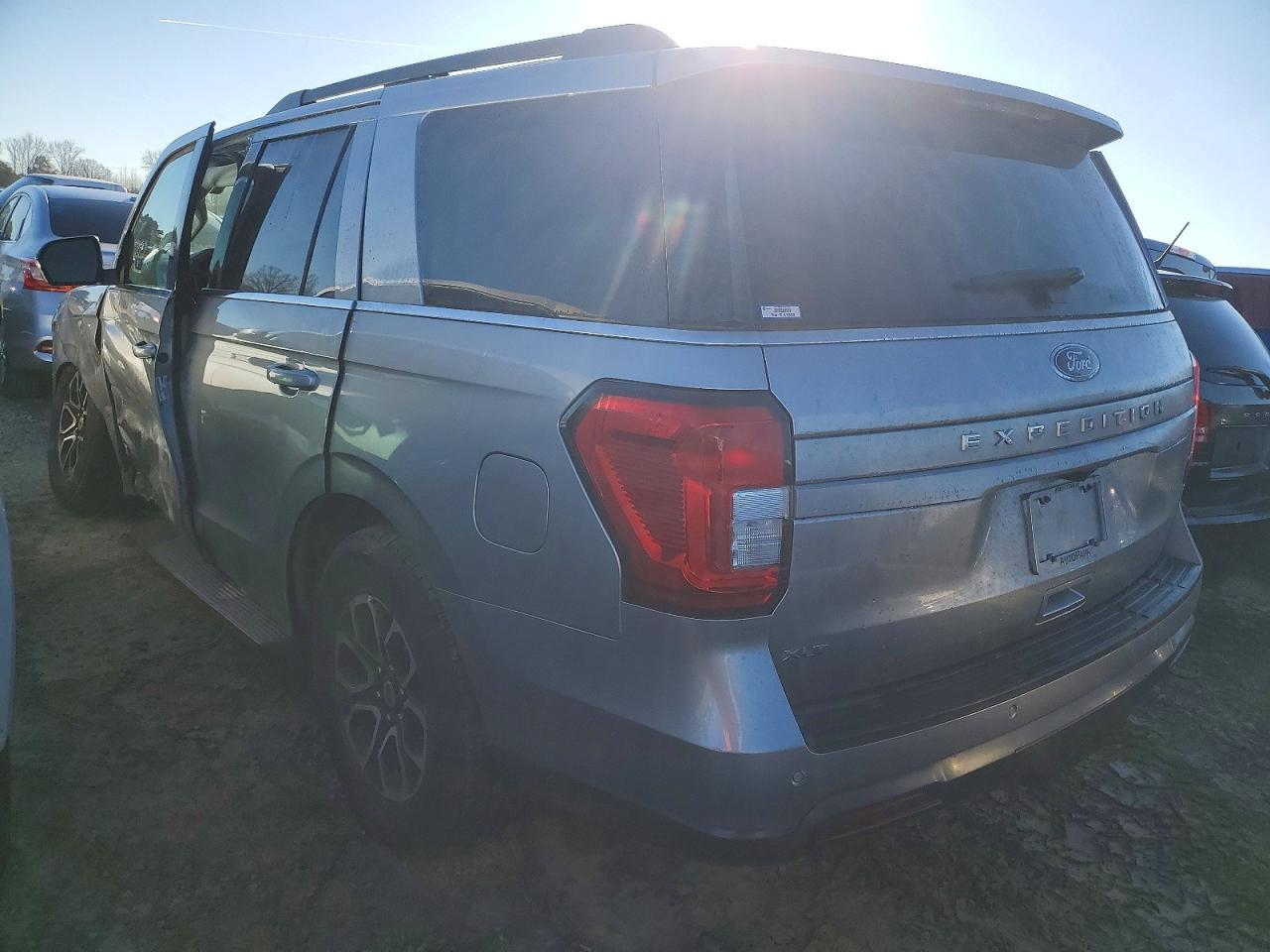 2022 FORD Expedition
