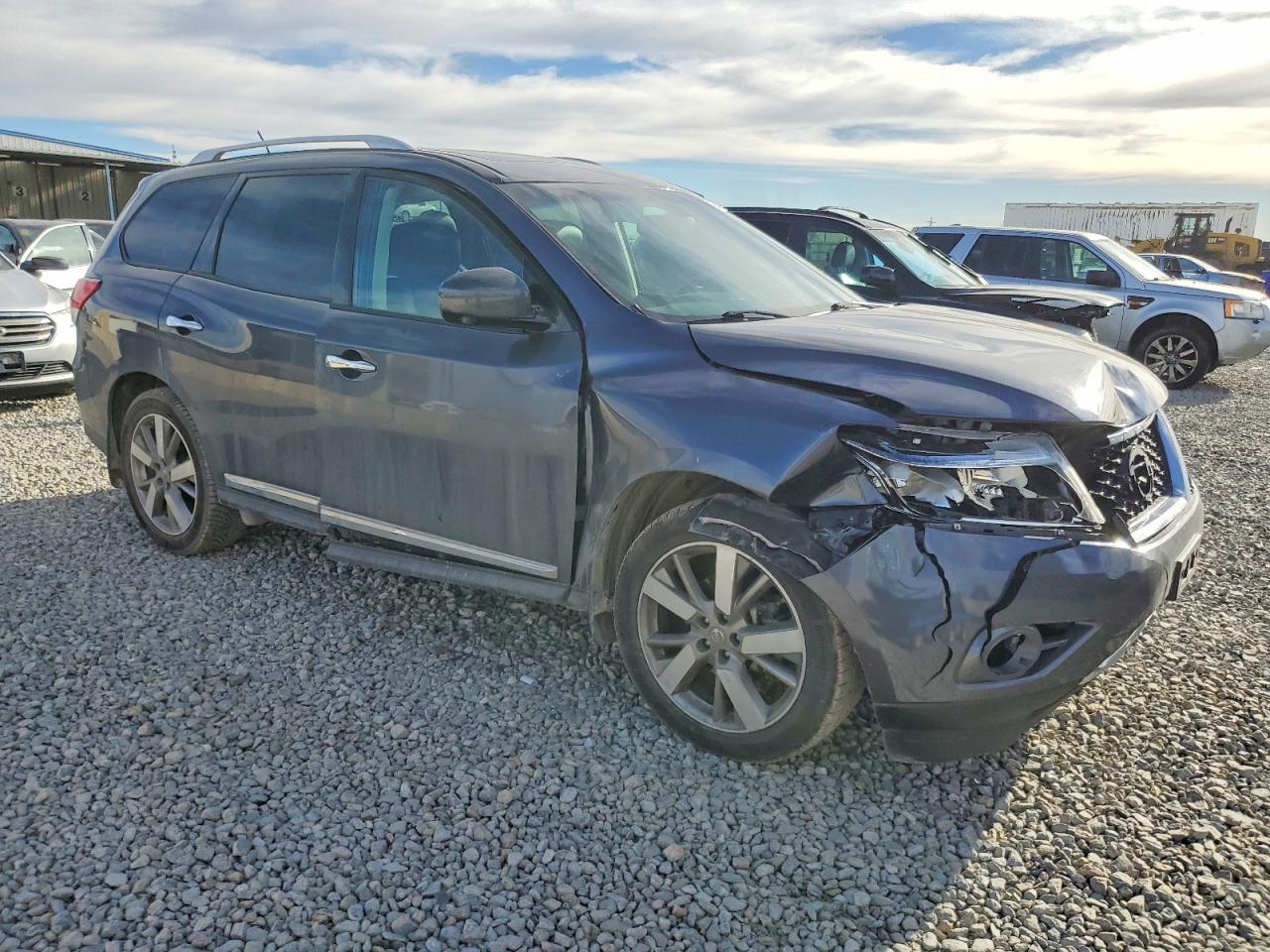 2014 NISSAN PATHFINDER