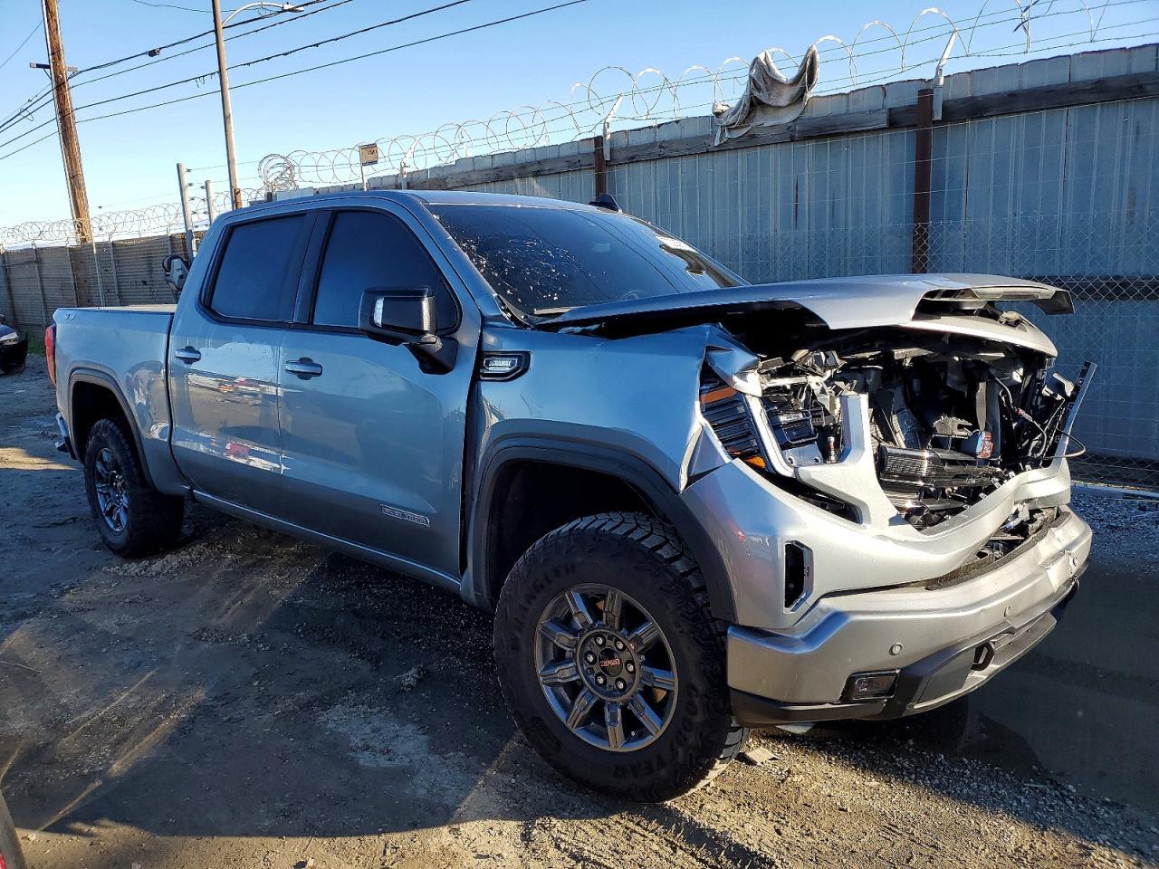 2025 GMC Sierra
