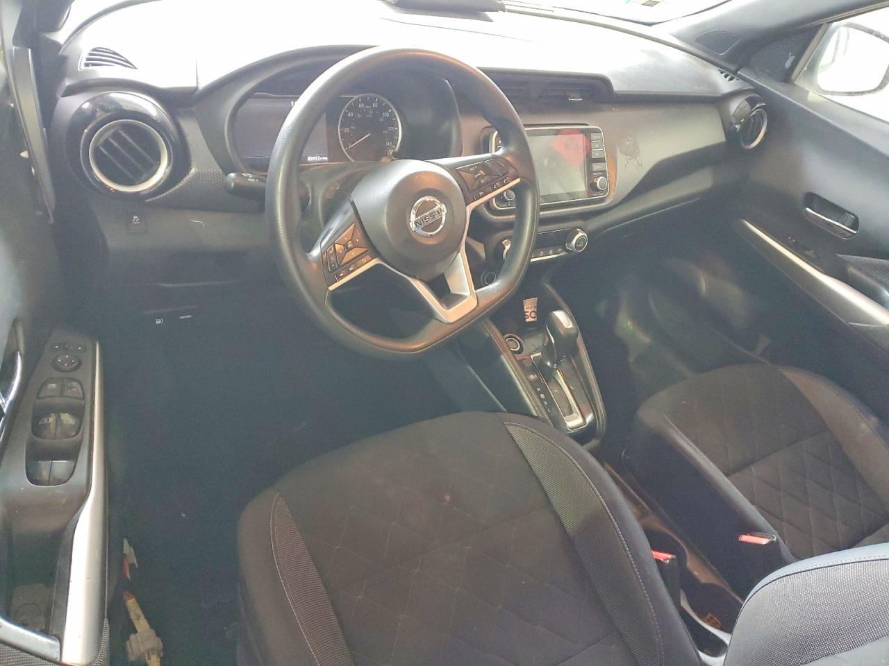 2018 NISSAN KICKS