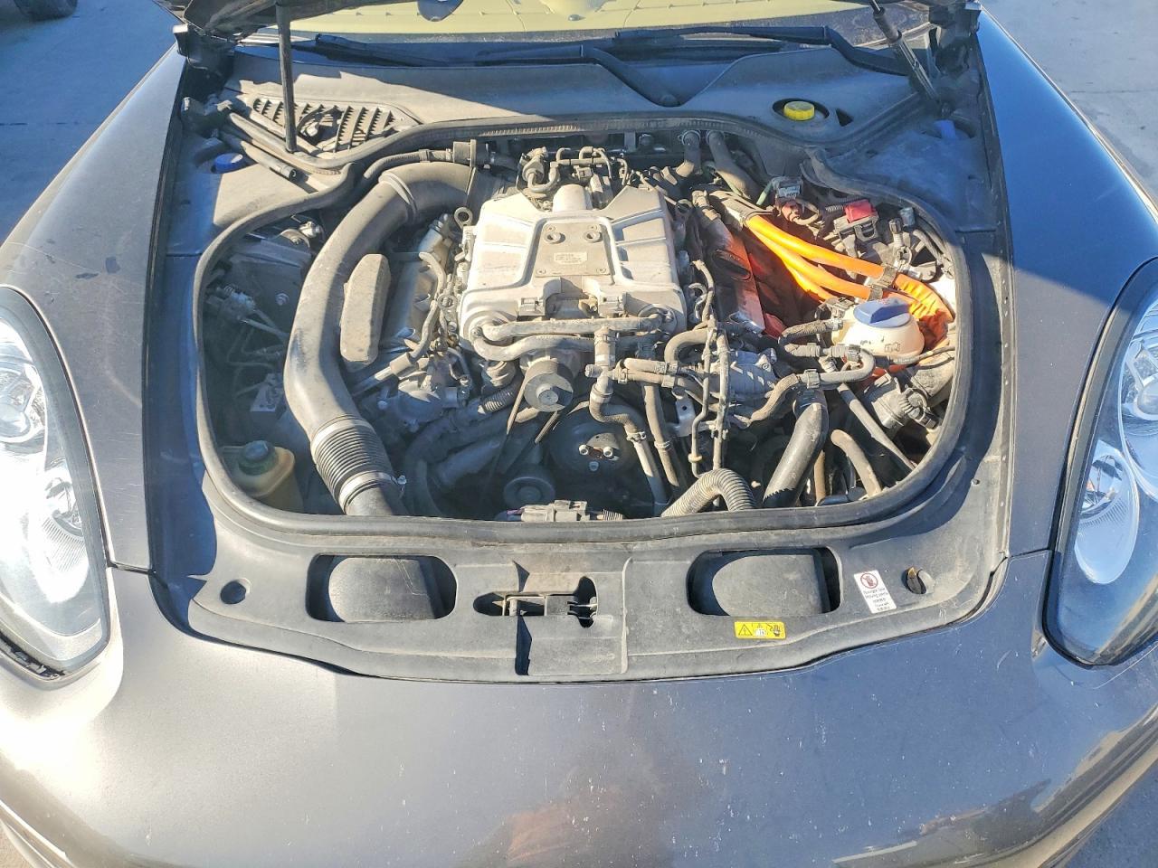 2014 PORSCHE Panamera