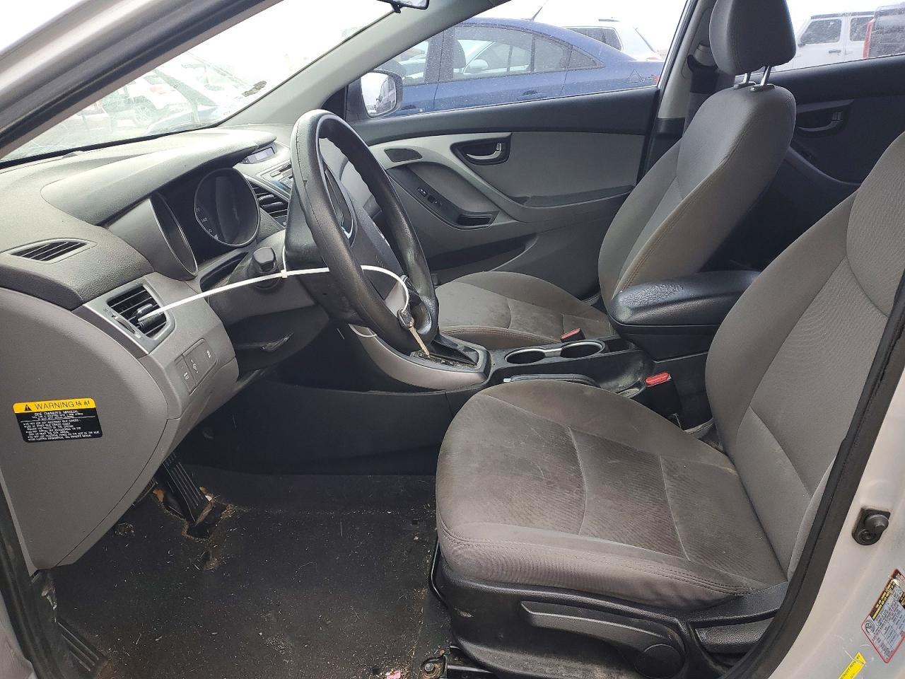 2016 HYUNDAI ELANTRA