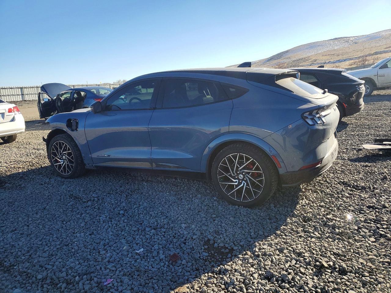 2023 FORD Mustang Mach-E