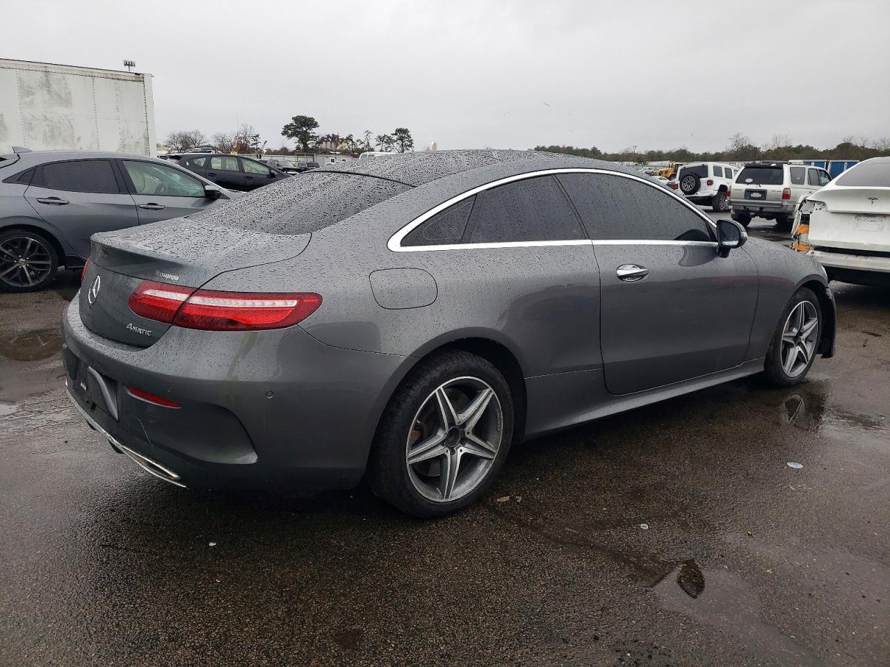 2018 MERCEDES-BENZ E-Class
