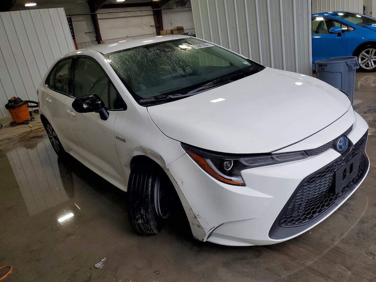 2021 TOYOTA COROLLA