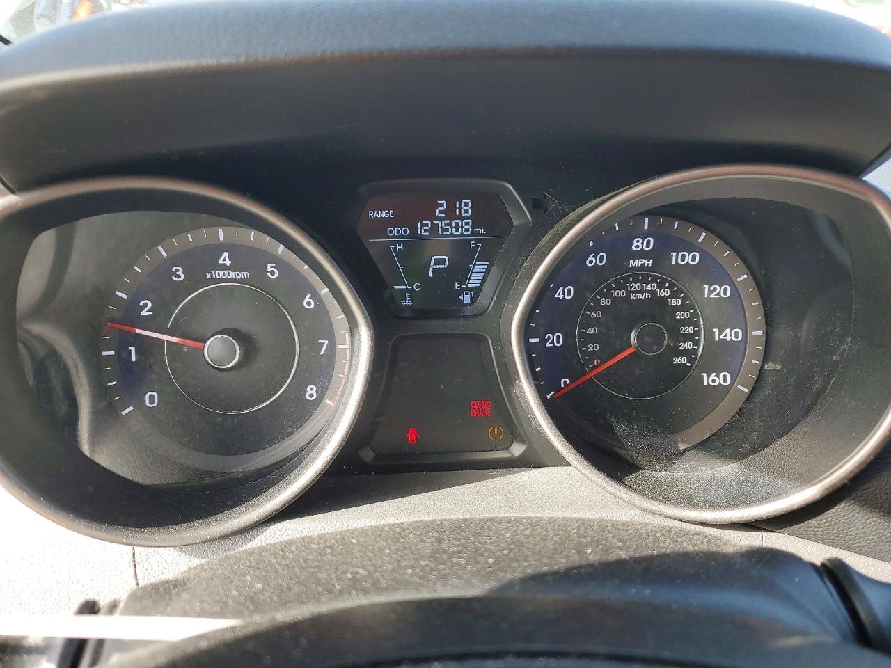 2013 HYUNDAI ELANTRA