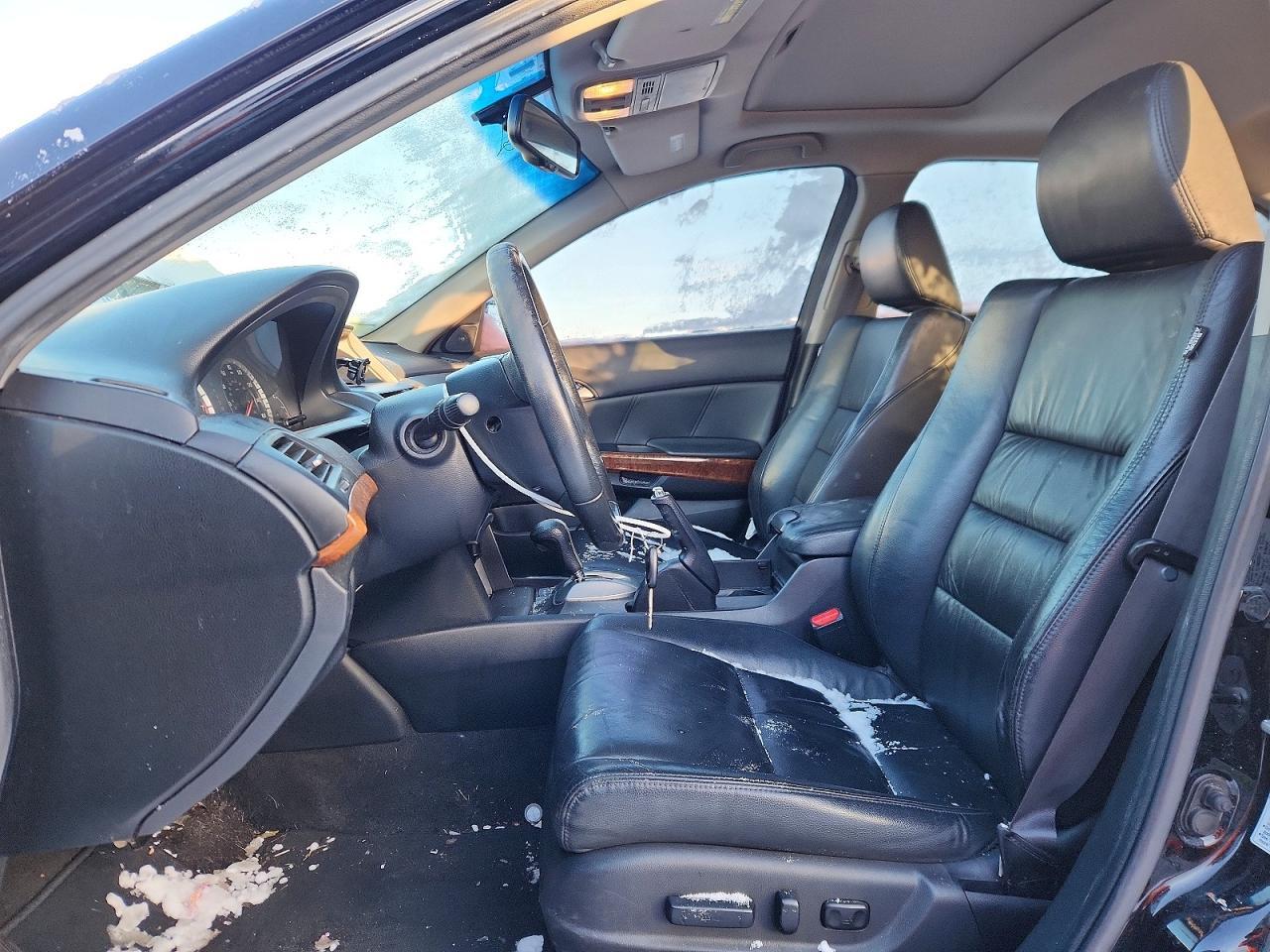 2011 HONDA ACCORD