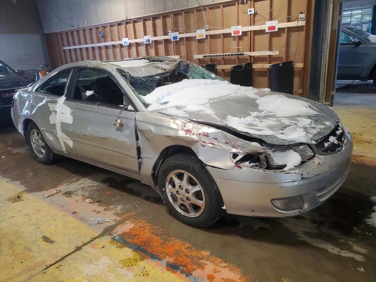 2001 TOYOTA CAMRY