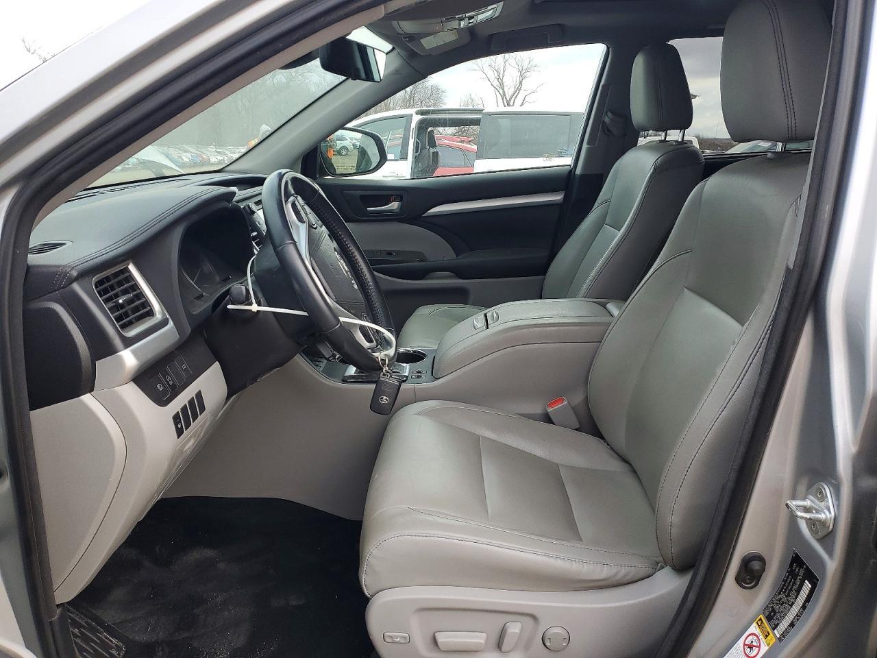 2018 TOYOTA HIGHLANDER