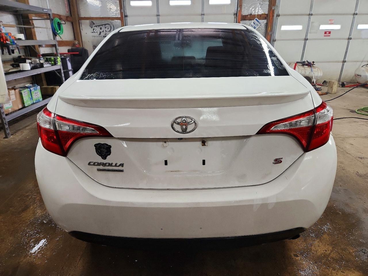 2016 TOYOTA COROLLA